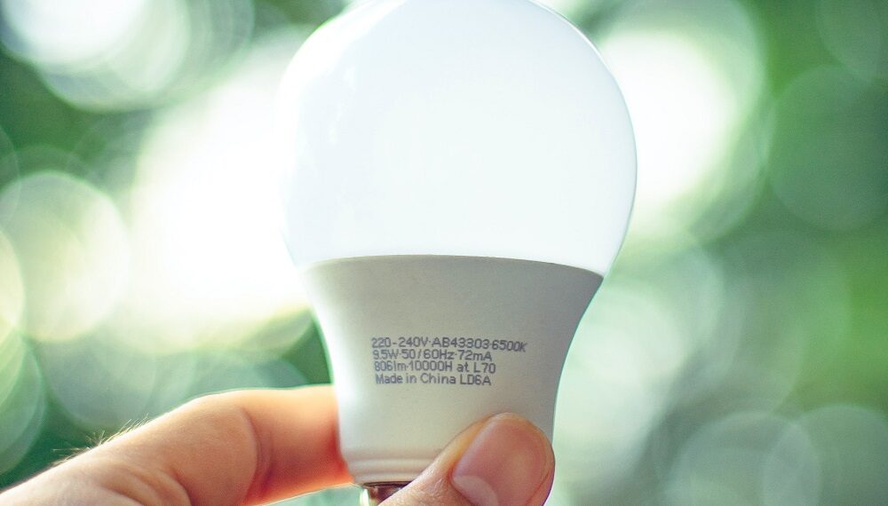 Giornata internazionale del risparmio energetico: consigli per ridurre sprechi e consumi